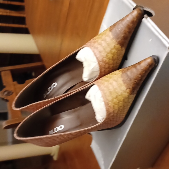 ALDO multi coloured reptile patterned heels - Picture 6 of 11